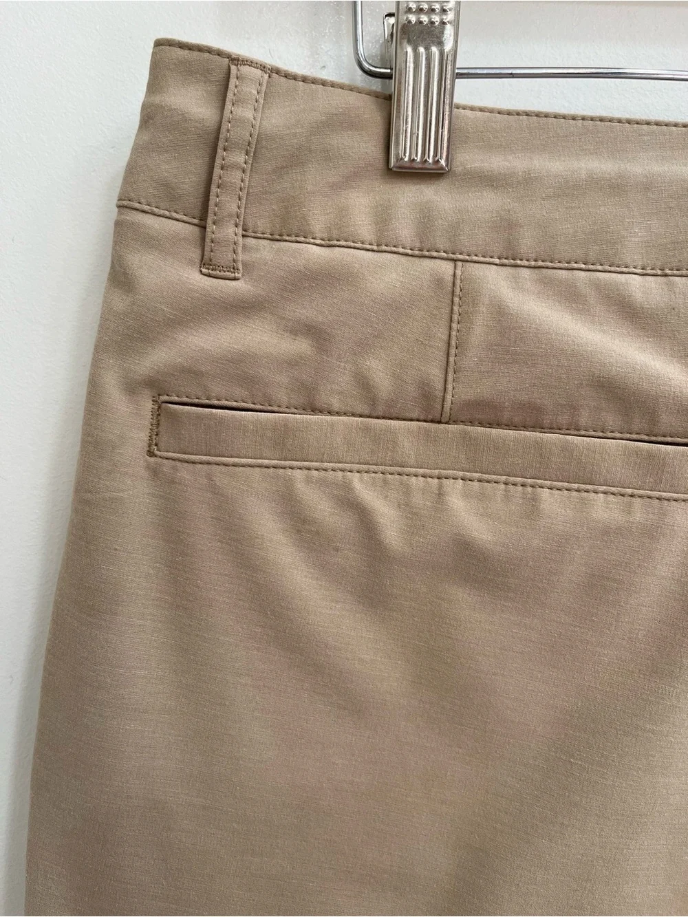 Faherty All Day™ Shorts 9” Khaki Tan Flat Front Stretch Men’s Size 33